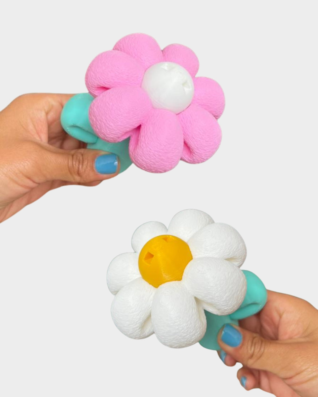 CHARM FLOR - MES DE LAS FLORES